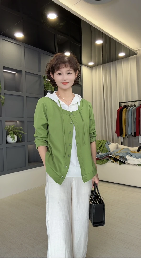 [一雅9903]秋季新款显瘦气质时尚打底假两件帽子上衣