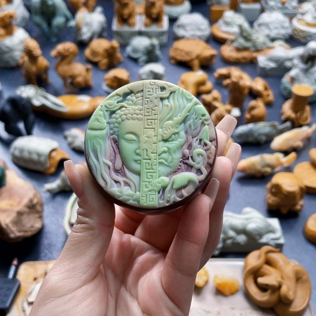 一念之间紫袍玉带石