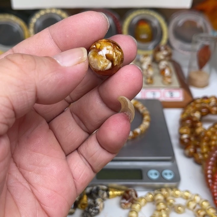 猴头核桃吊坠85号