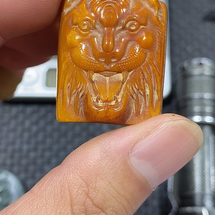 吊坠滴血莲花菩提