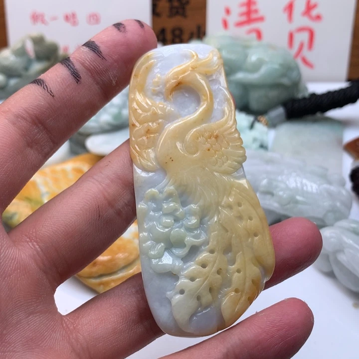 翡翠未镶嵌颈饰保真天然a货翡翠