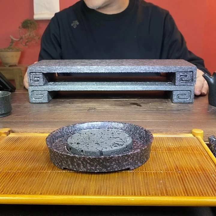 石榴石几案干泡盘长36cm