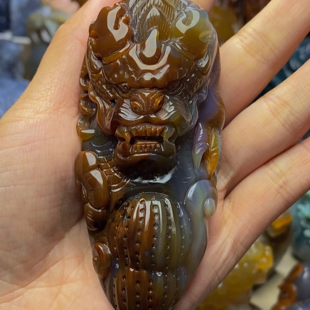 玛瑙/玉髓未镶嵌把件