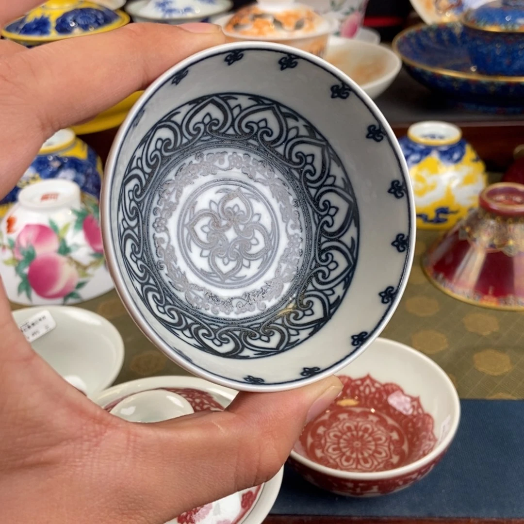 陶瓷陶瓷艺术家的创作过程