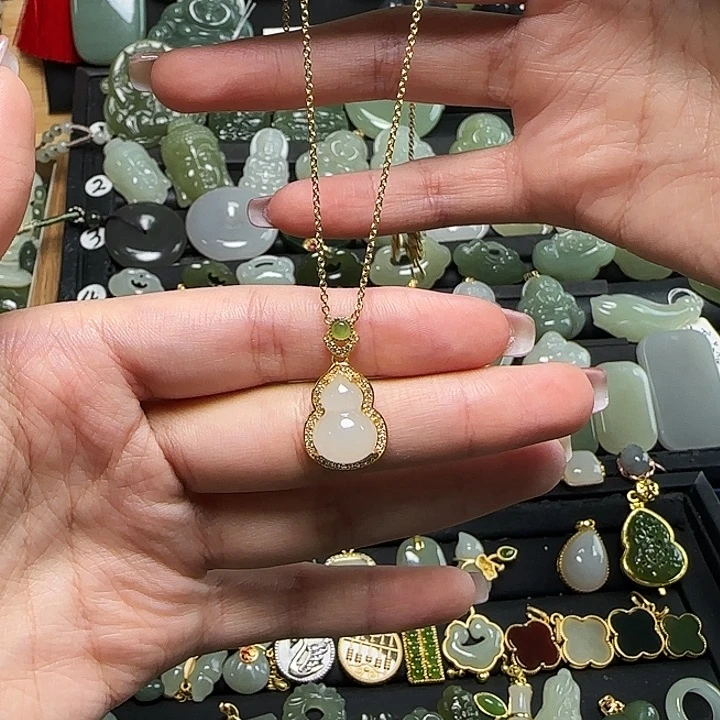 颈饰银S925镶嵌和田玉送链子送绳