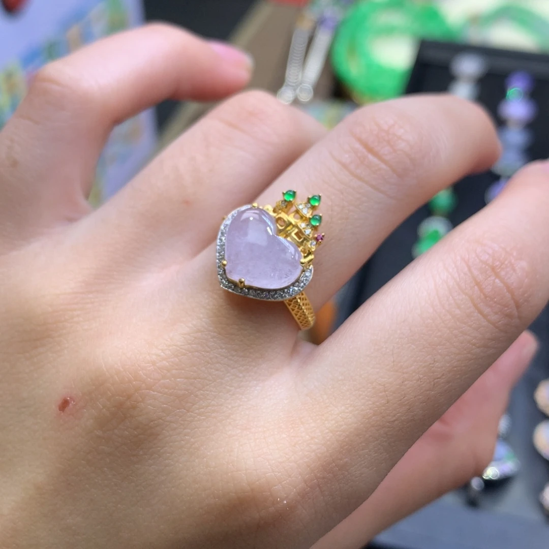 翡翠18K金镶嵌颈饰翡翠