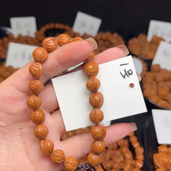 吊坠桃核小龙纹10左右手串