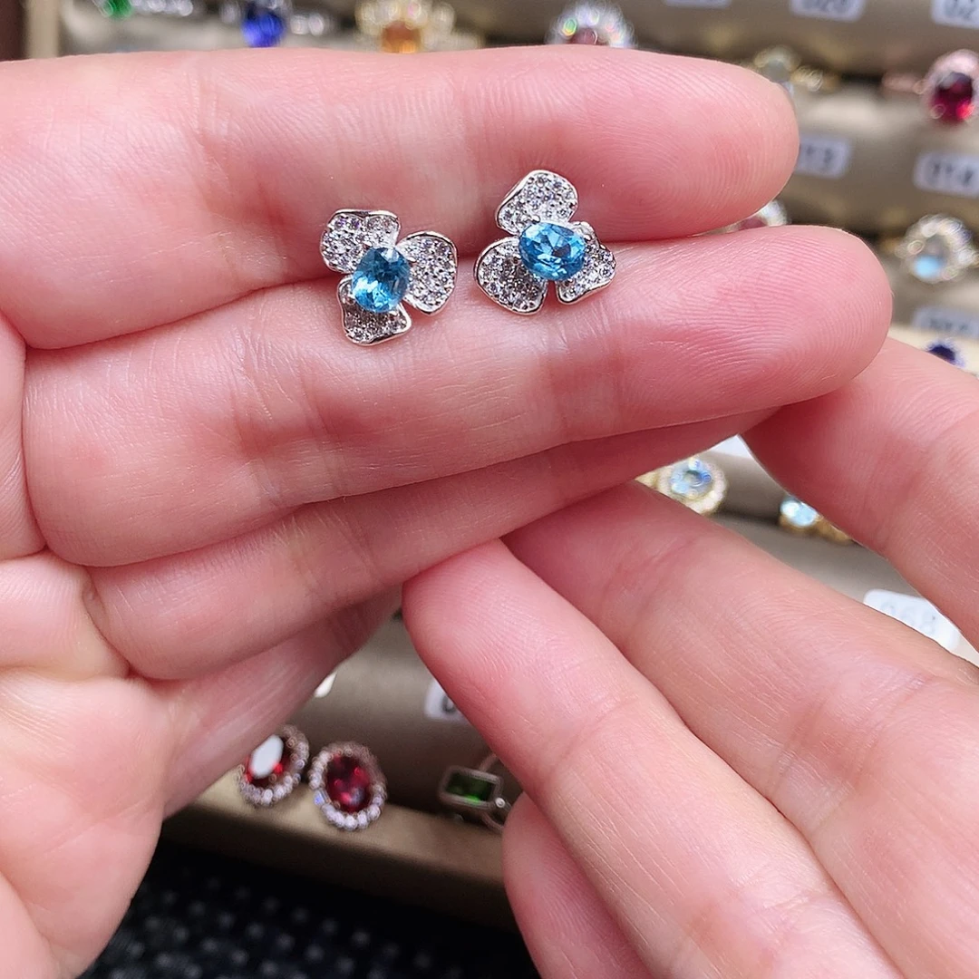 樱***茶托帕石银S925镶嵌耳饰