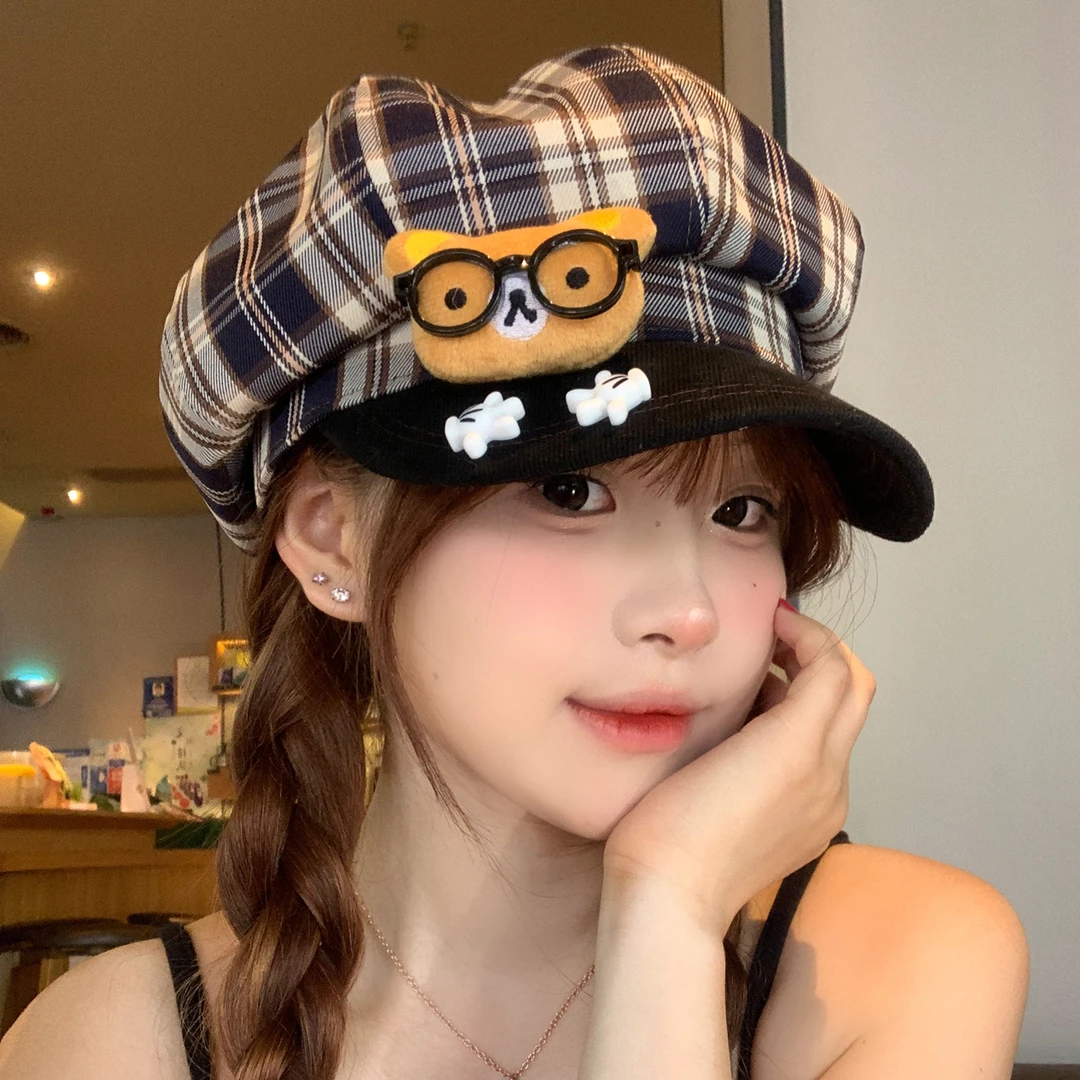可爱卡通眼镜小熊格纹八角贝雷帽女百搭大头围显脸小鸭舌画家帽子