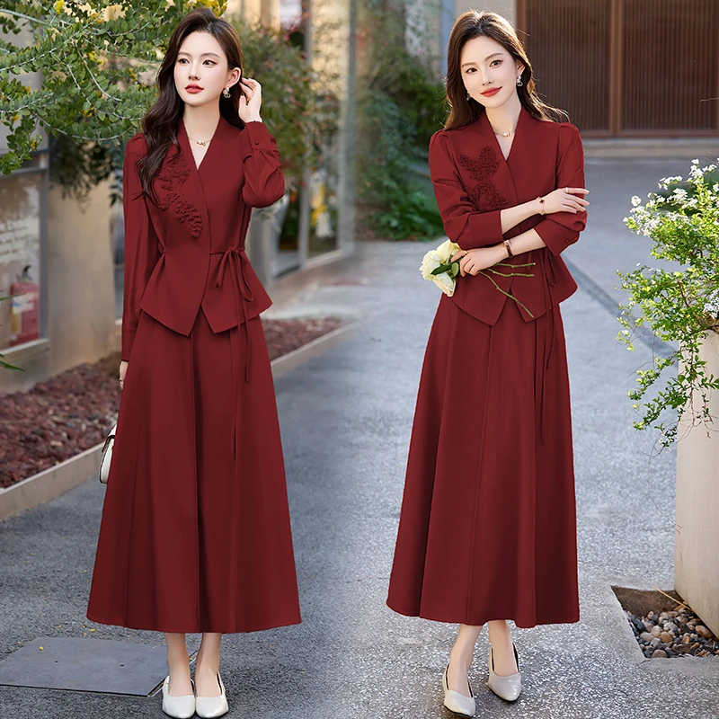 一整套ootd穿搭职业套装2025年秋季正式场合红色西服半身裙两件套