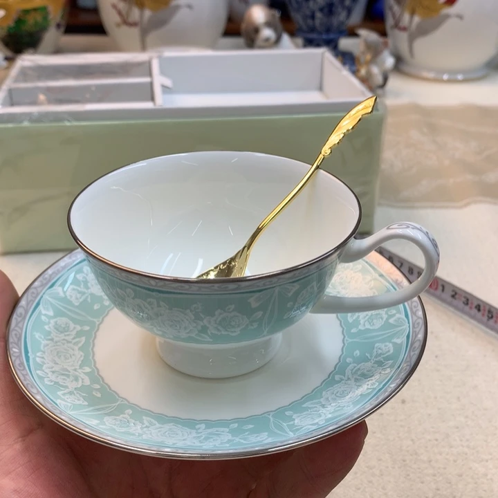 紫砂金瓷阁精品瓷器店