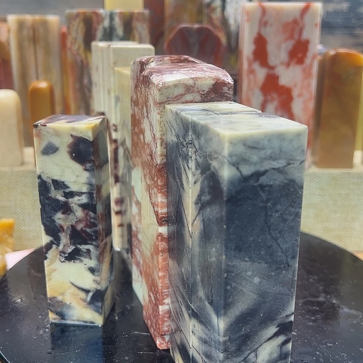 寿山石印石古**情寿山石印石