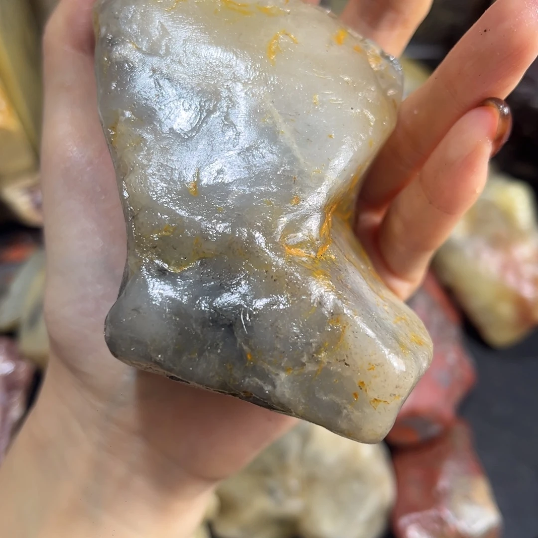 红***玩大叶紫檀（黑酸枝木类）寿山石