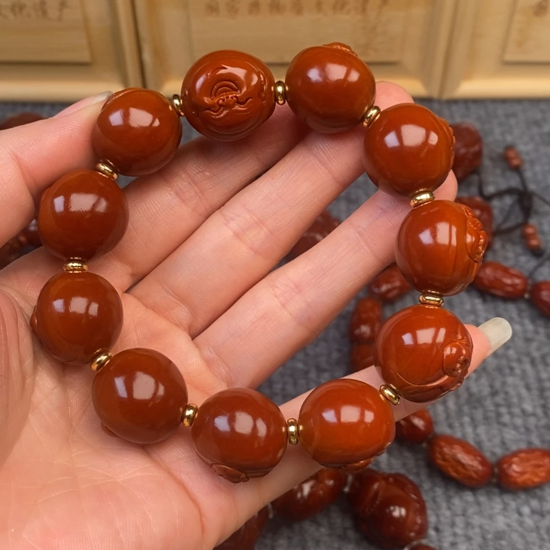 宇***7手串/手链橄榄核浮雕弥勒