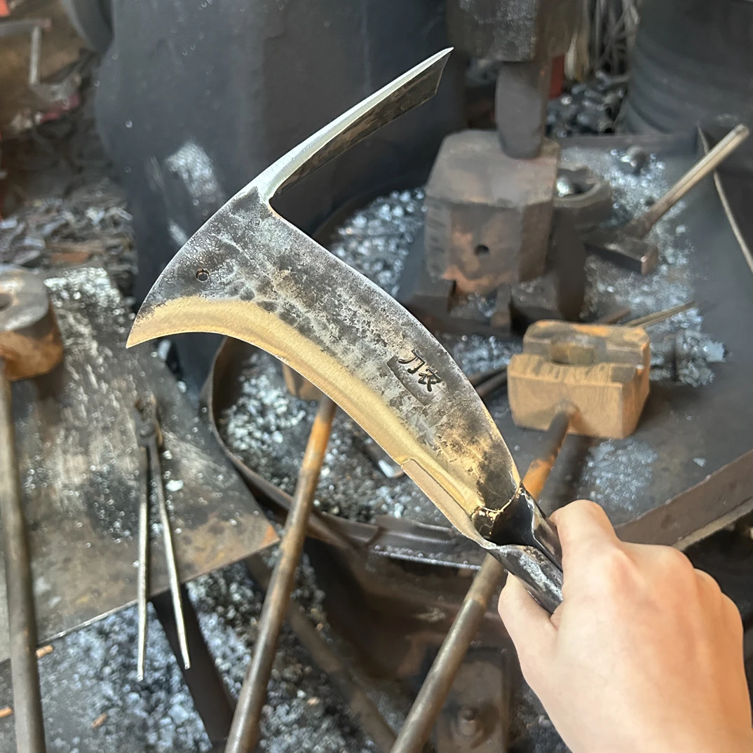 新款手工锻打弹簧钢凤凰柴刀鸟刀砍柴两用户外砍树锋利一体弯刀