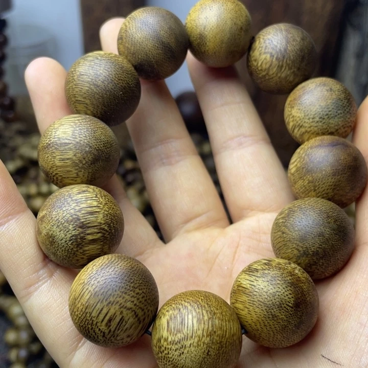 沉香香囊沉香沉香香囊2.1芽庄