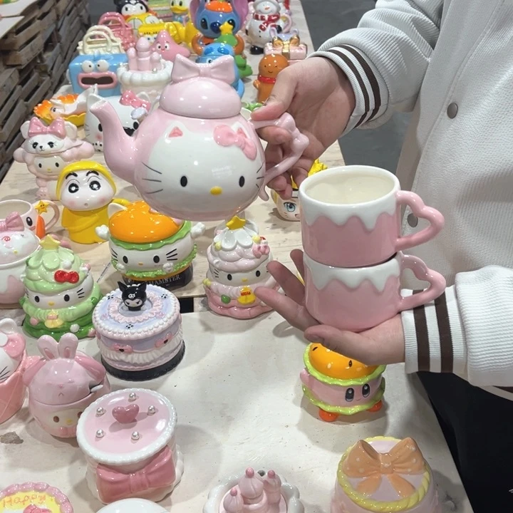 紫砂茶案这么多人在一起的时候