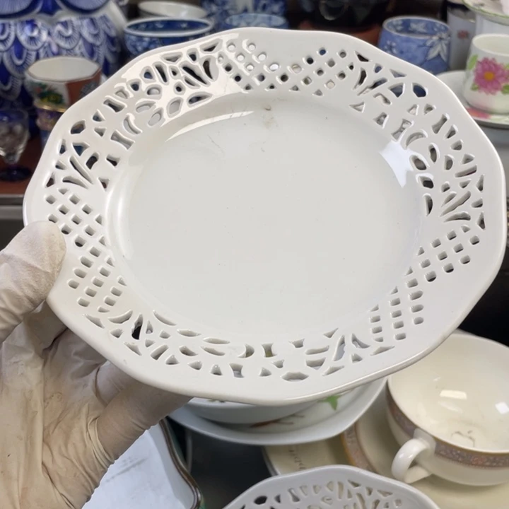 他家瓷器真美…开播了