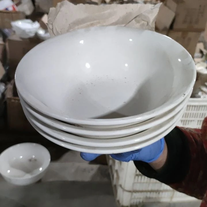 摆件陶瓷盘子碗啥都有