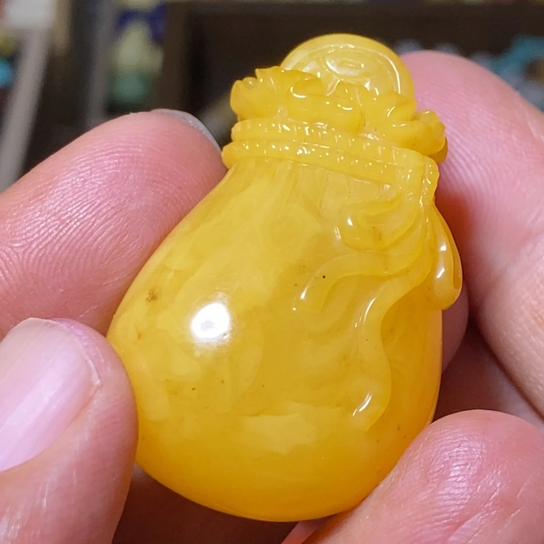 蜜蜡未镶嵌裸石配饰
