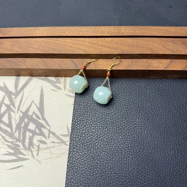 天然缅甸a货翡翠桶珠耳饰 C056—多样性发一