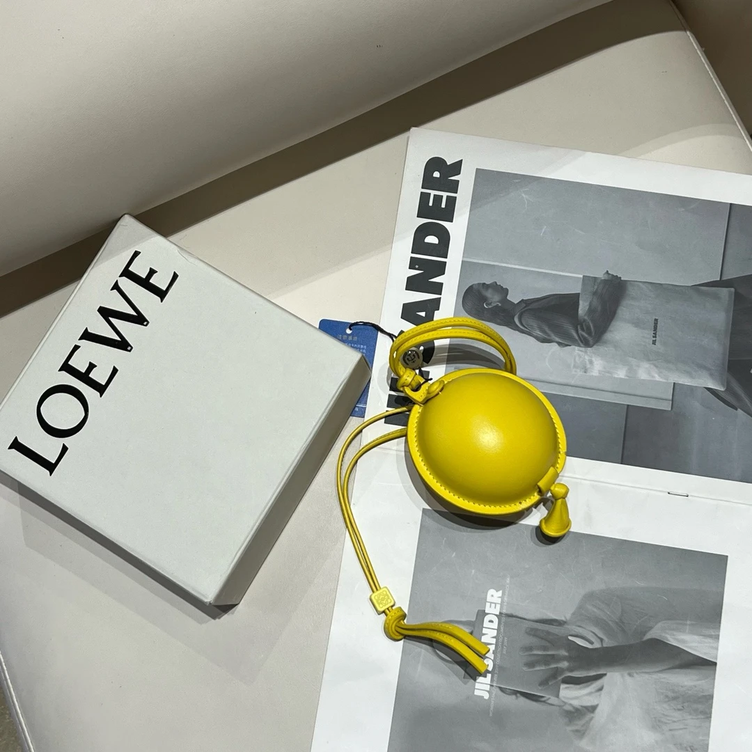 95新 LOEWE/罗意威 黄色金扣mini气球小包包/1992