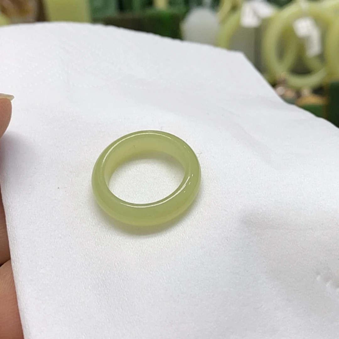 【闪购商品】颈饰未镶嵌和田玉