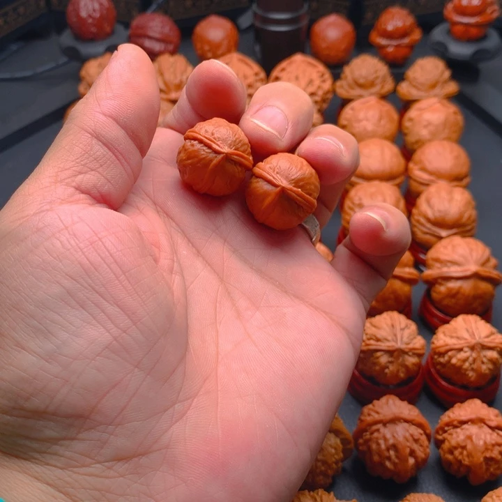 桃核把件野生小手捻