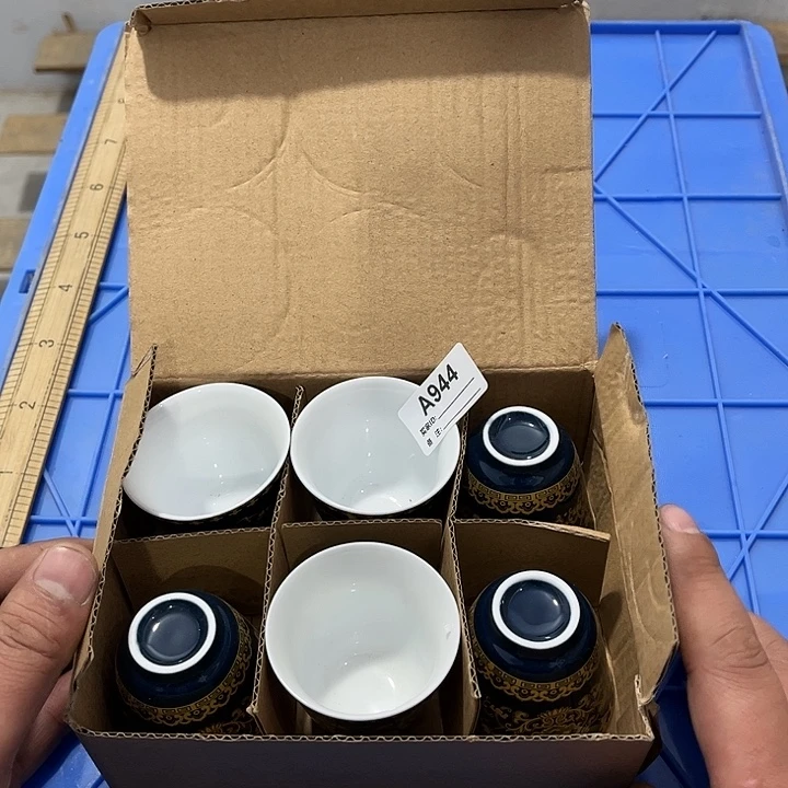 金***瑰瓷片默认微瑕瓷器、茶具、壶、摆件，介意勿拍