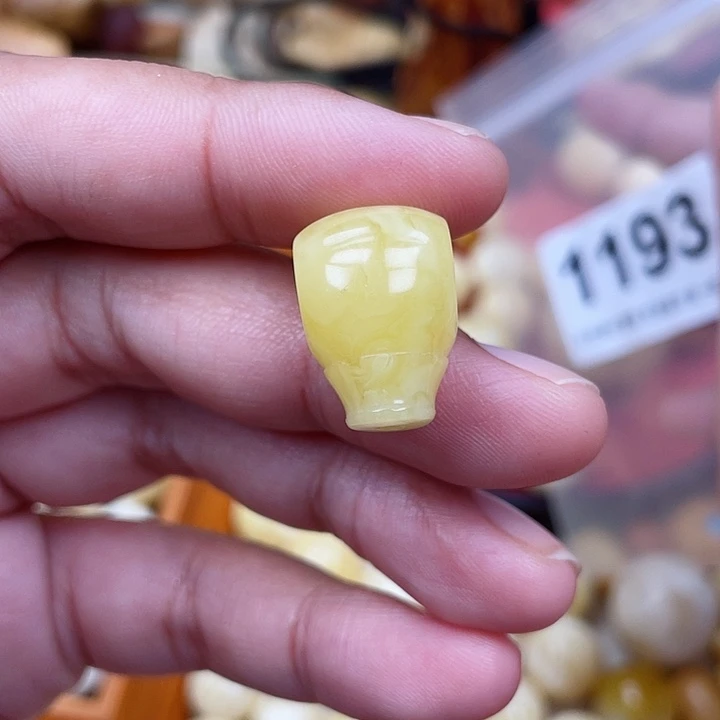 蜜蜡未镶嵌珠宝奇石粉13