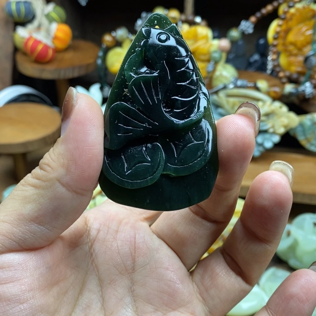 蛇纹石玉未镶嵌吊坠(赠链)