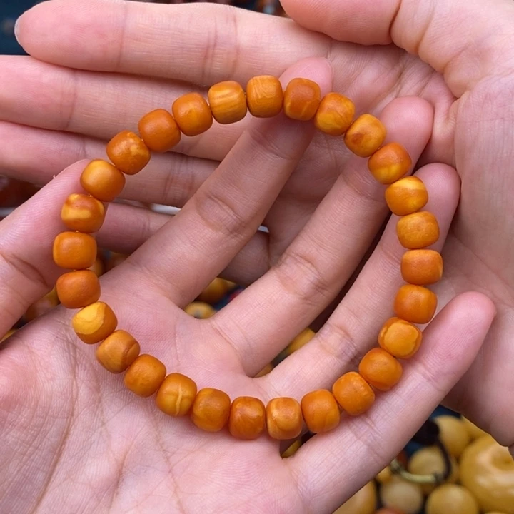 未镶嵌琥珀裸石蜜蜡M