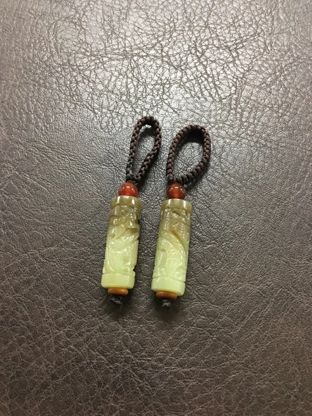 雕刻饰品精品黄白老玉