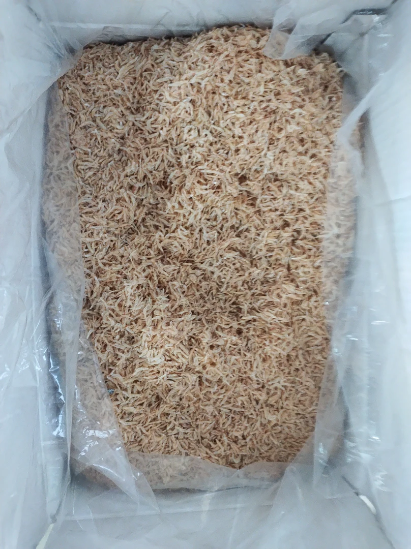 淡干虾皮风味独特煲汤，煎蛋