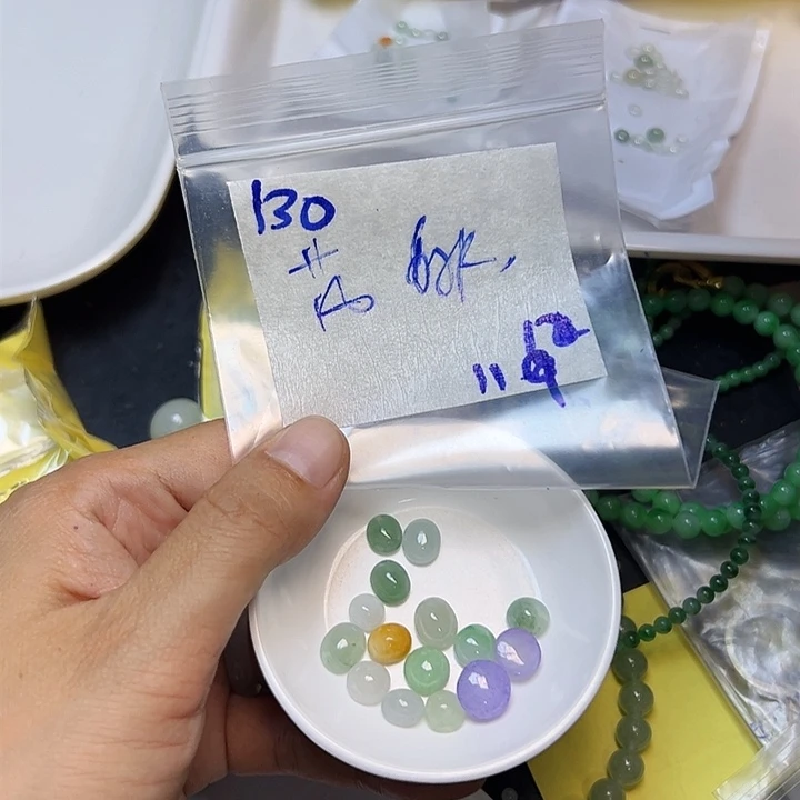 未镶嵌定制翡翠芃**妹不