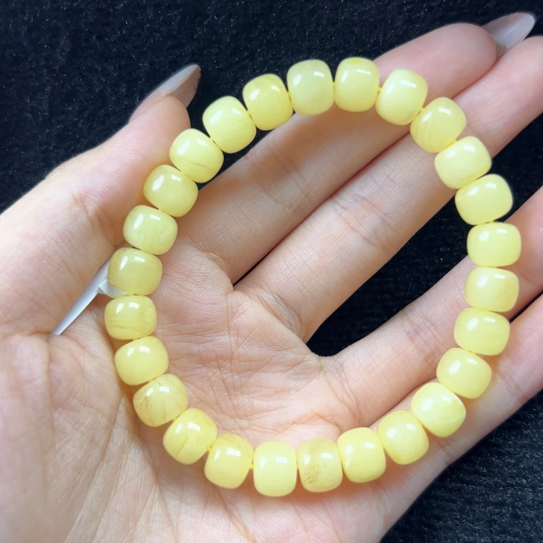 未镶嵌琥珀珠宝奇石