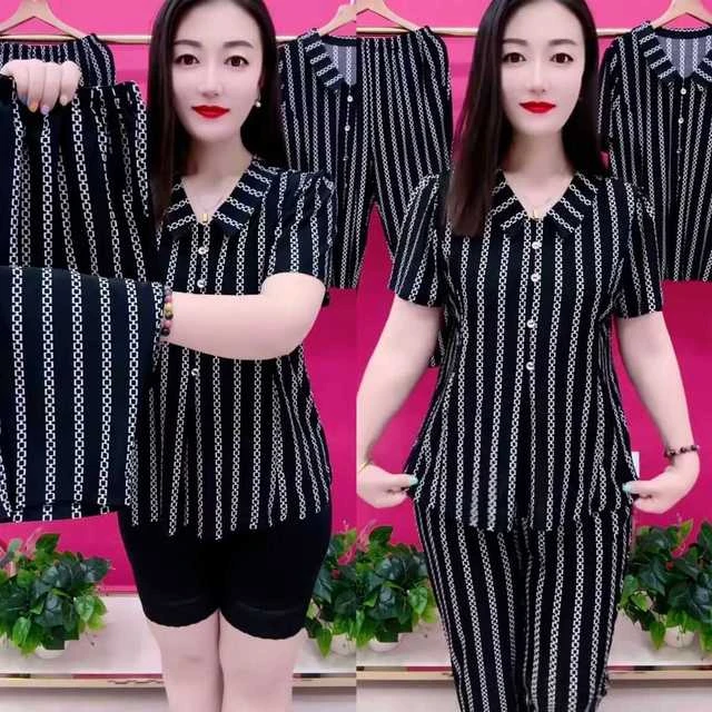 短袖夏季两件套中老年妈妈新款休闲条纹上衣时尚宽松洋气大码套装