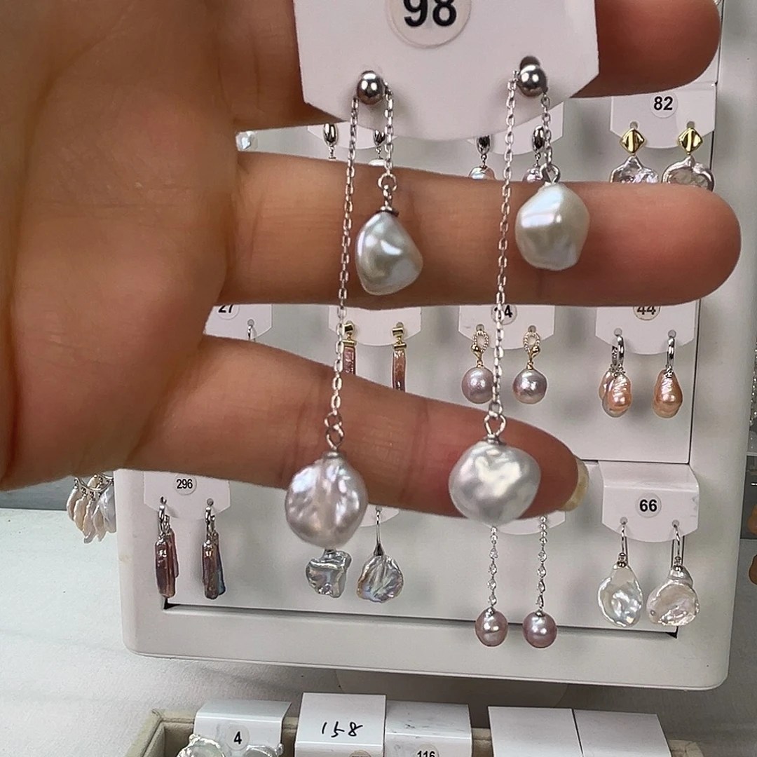 杨***迎非金属925银无淡水98