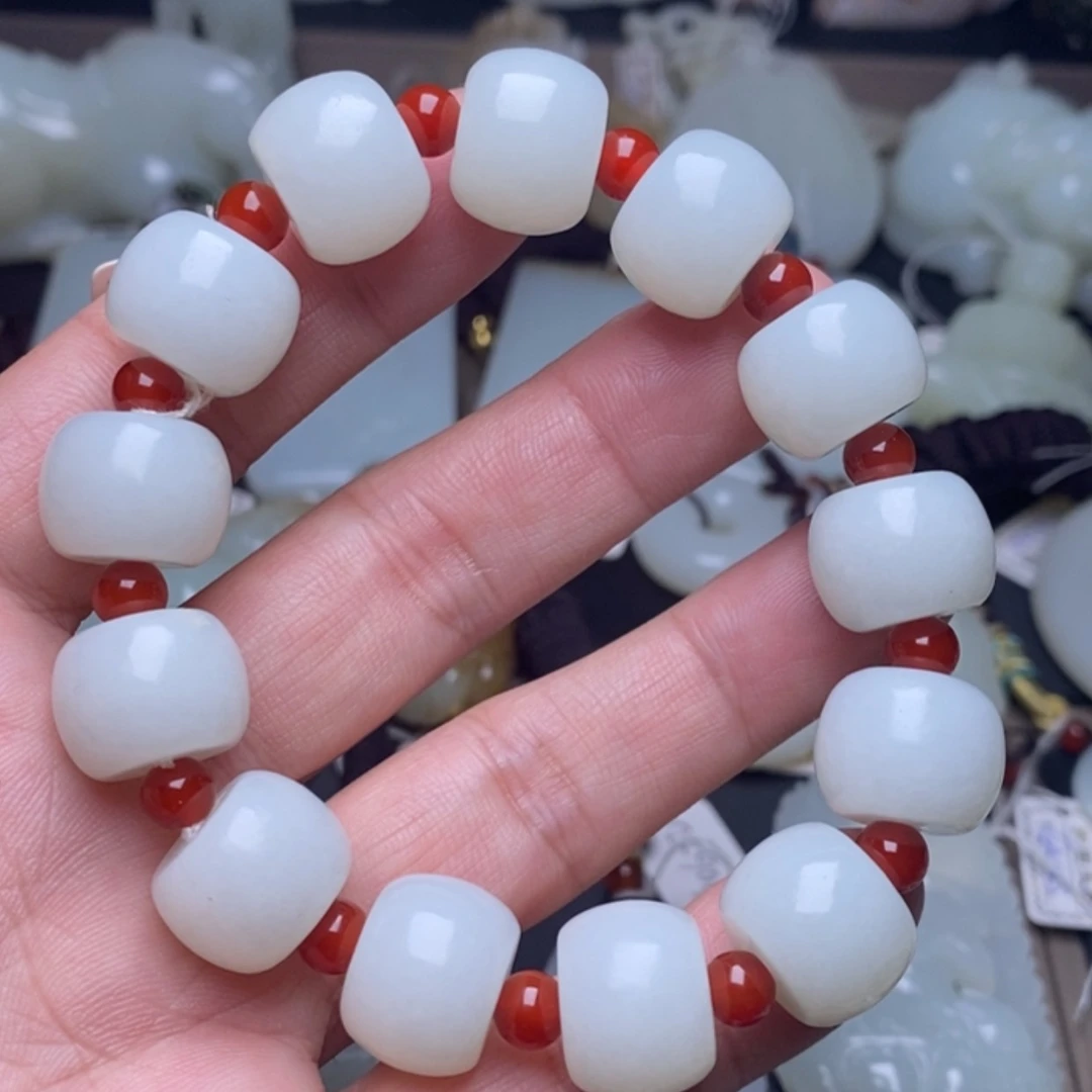 【闪购商品】颈饰未镶嵌和田玉