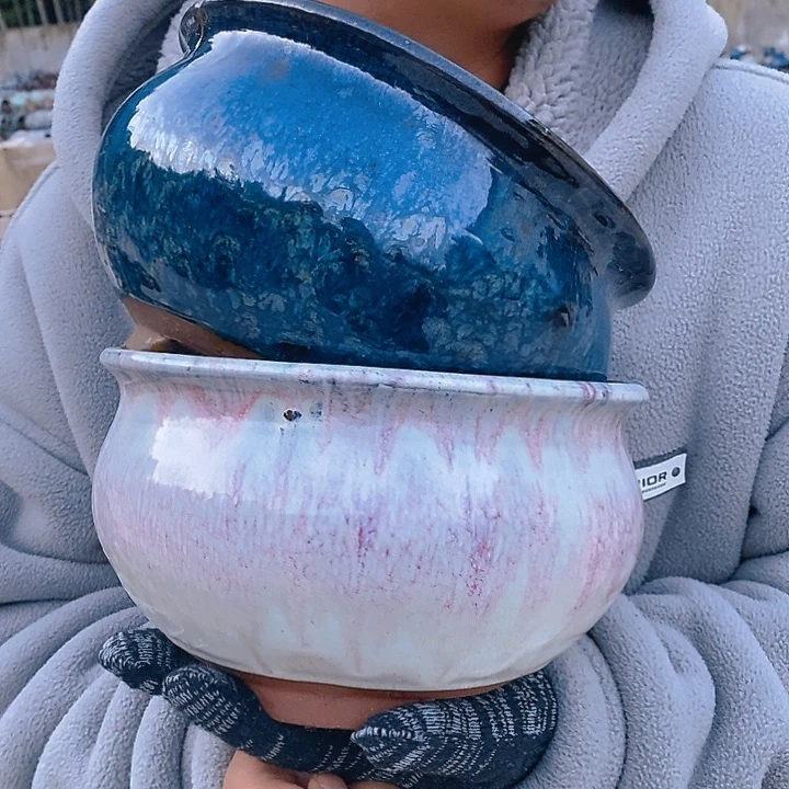 红陶瑕疵颜色不挑。介意别拍