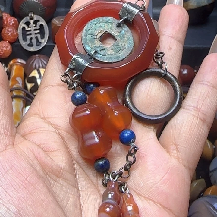 玛瑙/玉髓颈饰未镶嵌