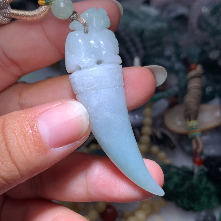 翡翠颈饰未镶嵌保真天然A货翡翠