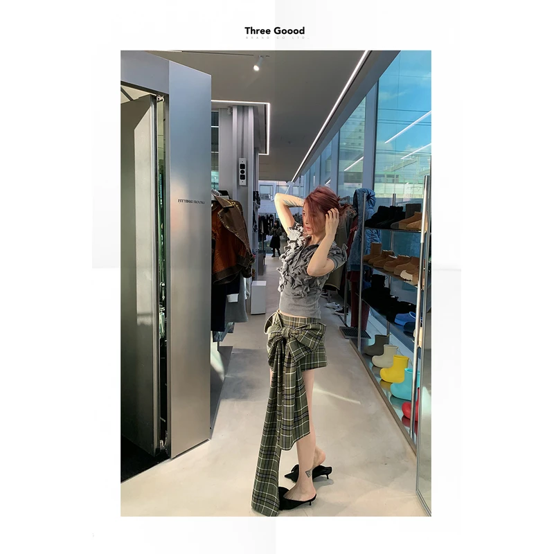 THREE GOOOD/三吉 诞愿年年(绿色)格子蝴蝶结半身裙 SSQ241194