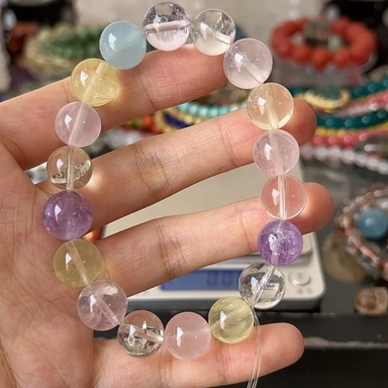 水晶手链未镶嵌矿坑