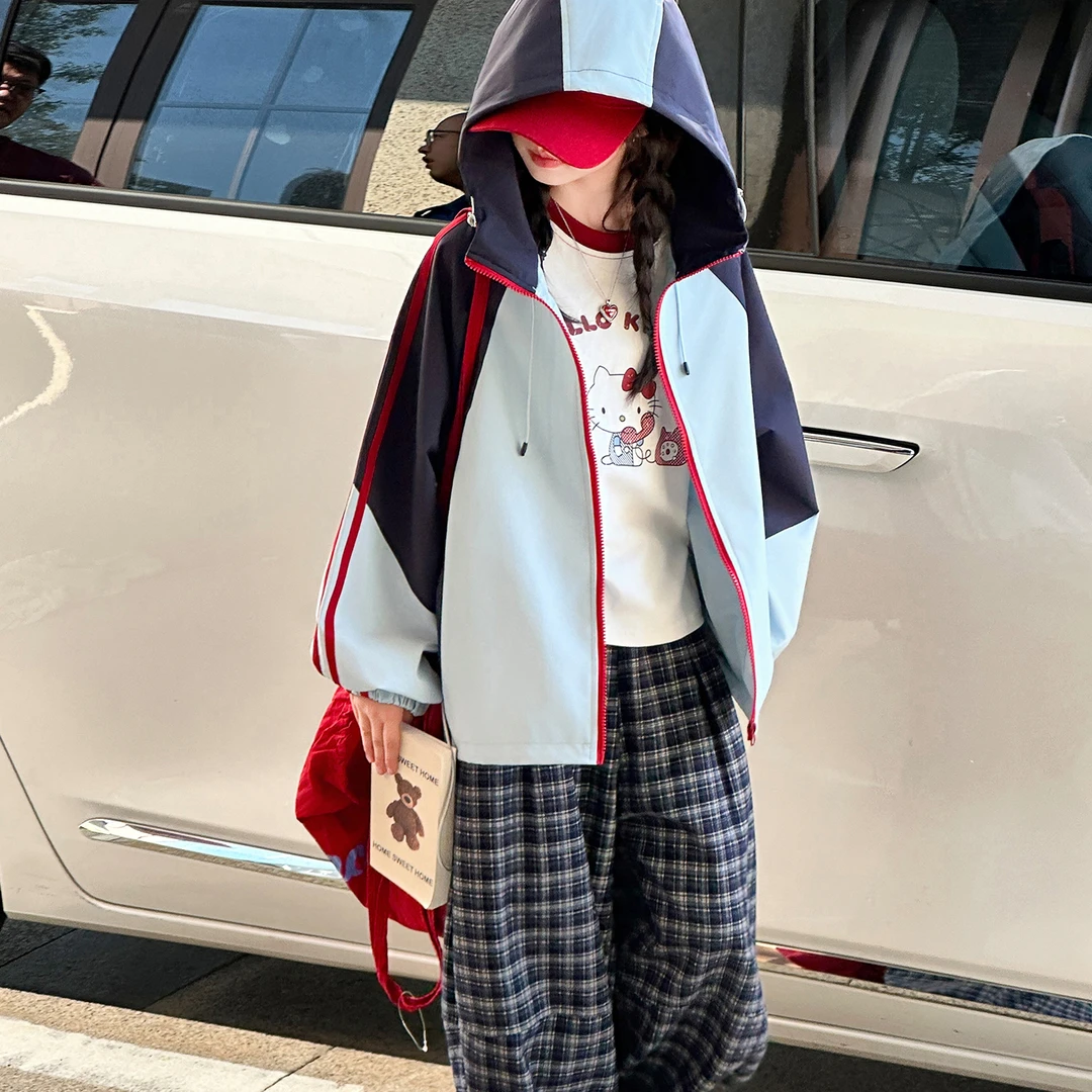 女童冲锋衣秋装2025新款洋气儿童连帽外套秋季中大童韩系防风衣潮