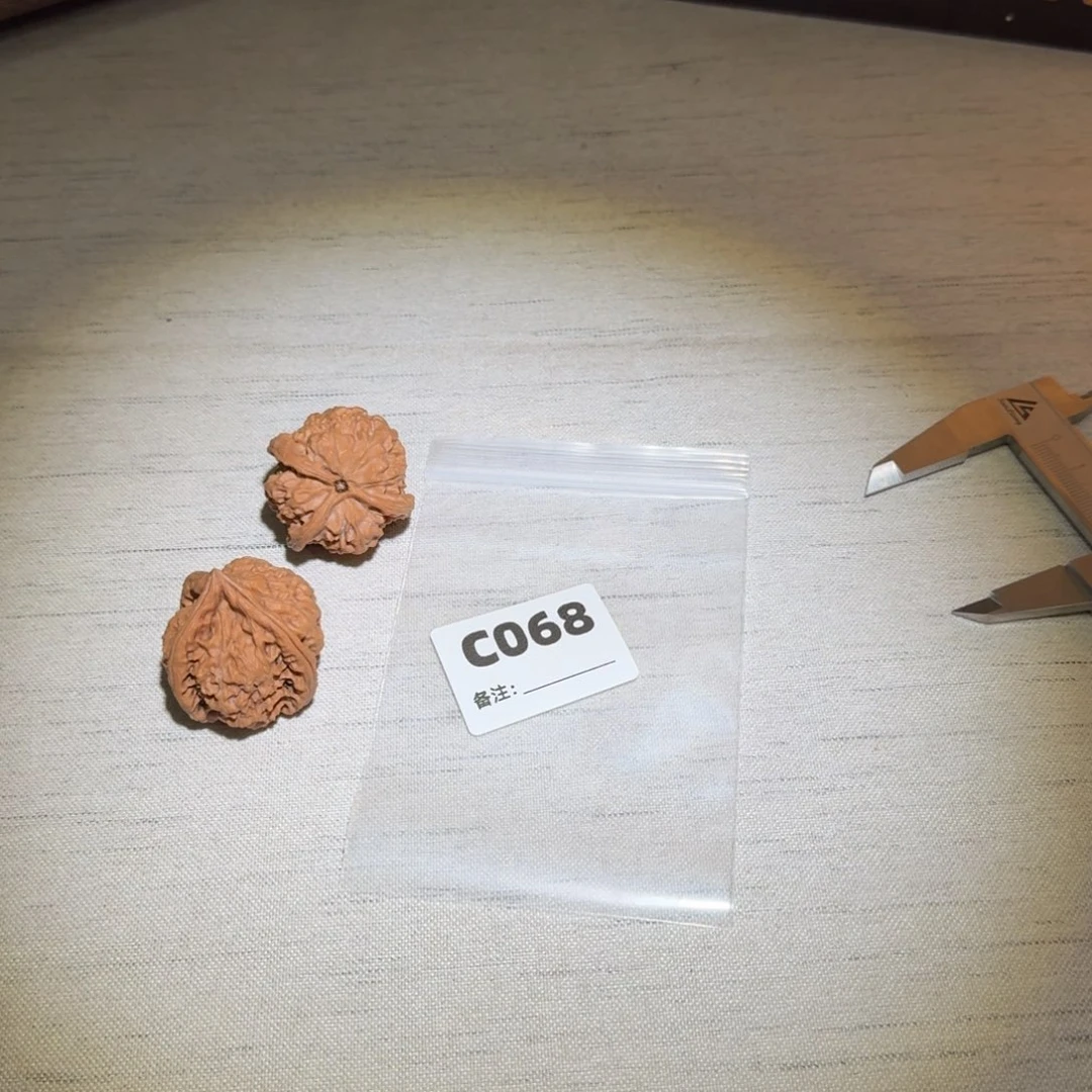 文玩核桃吊坠6****6三棱