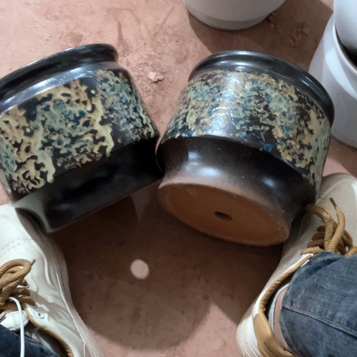 紫砂花盆口径21高度18两只正品