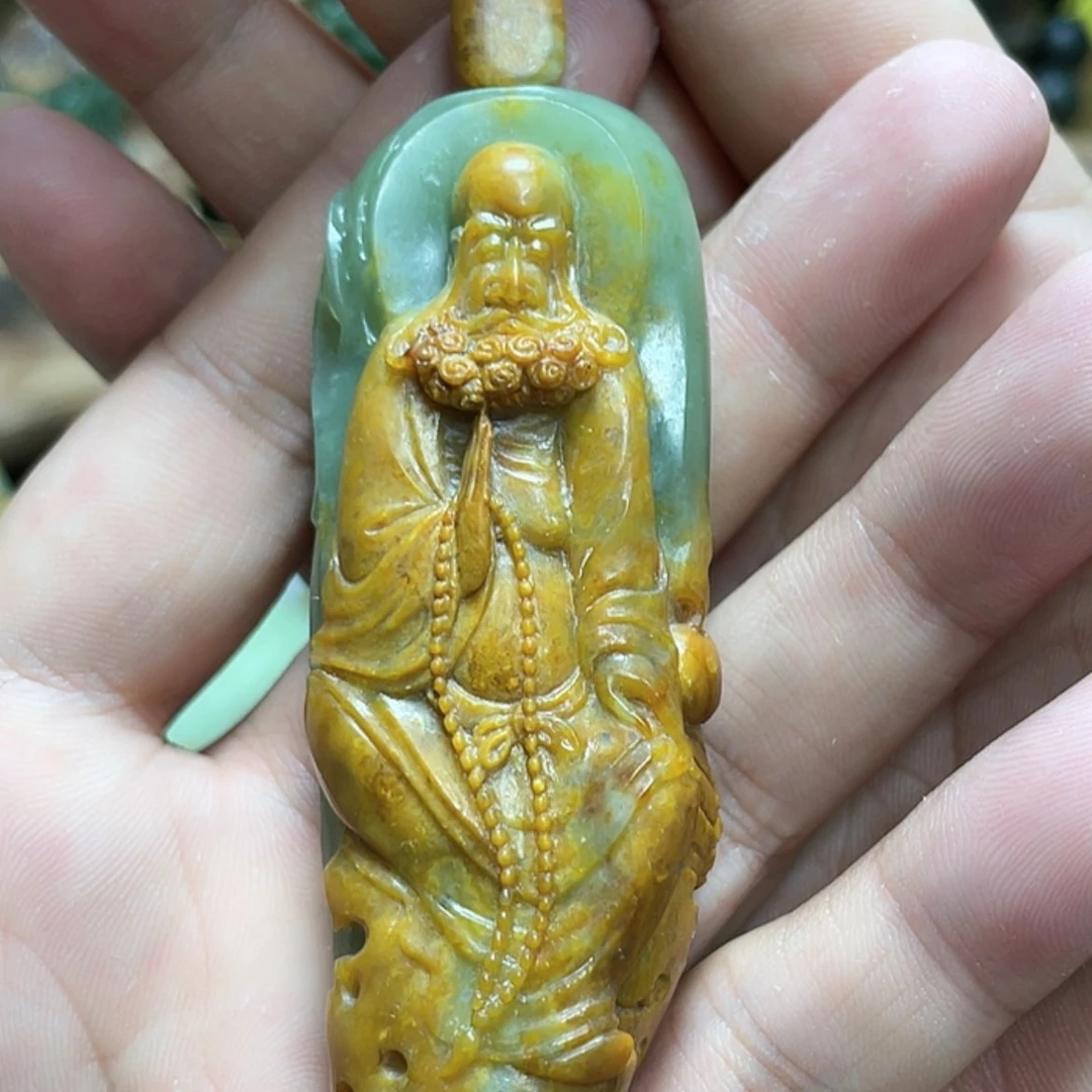 【闪购商品】未镶嵌岫岩河磨玉（透闪石质玉）挂件苗**正