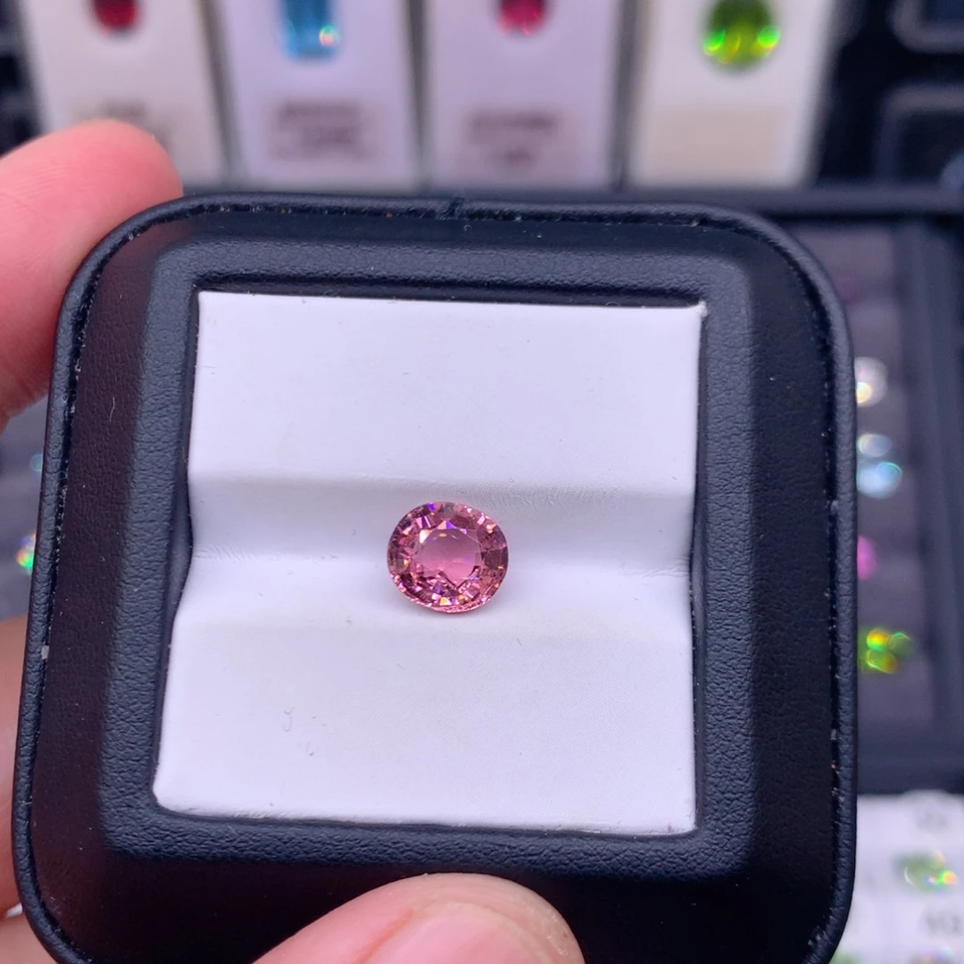 未镶嵌碧玺1.95克拉