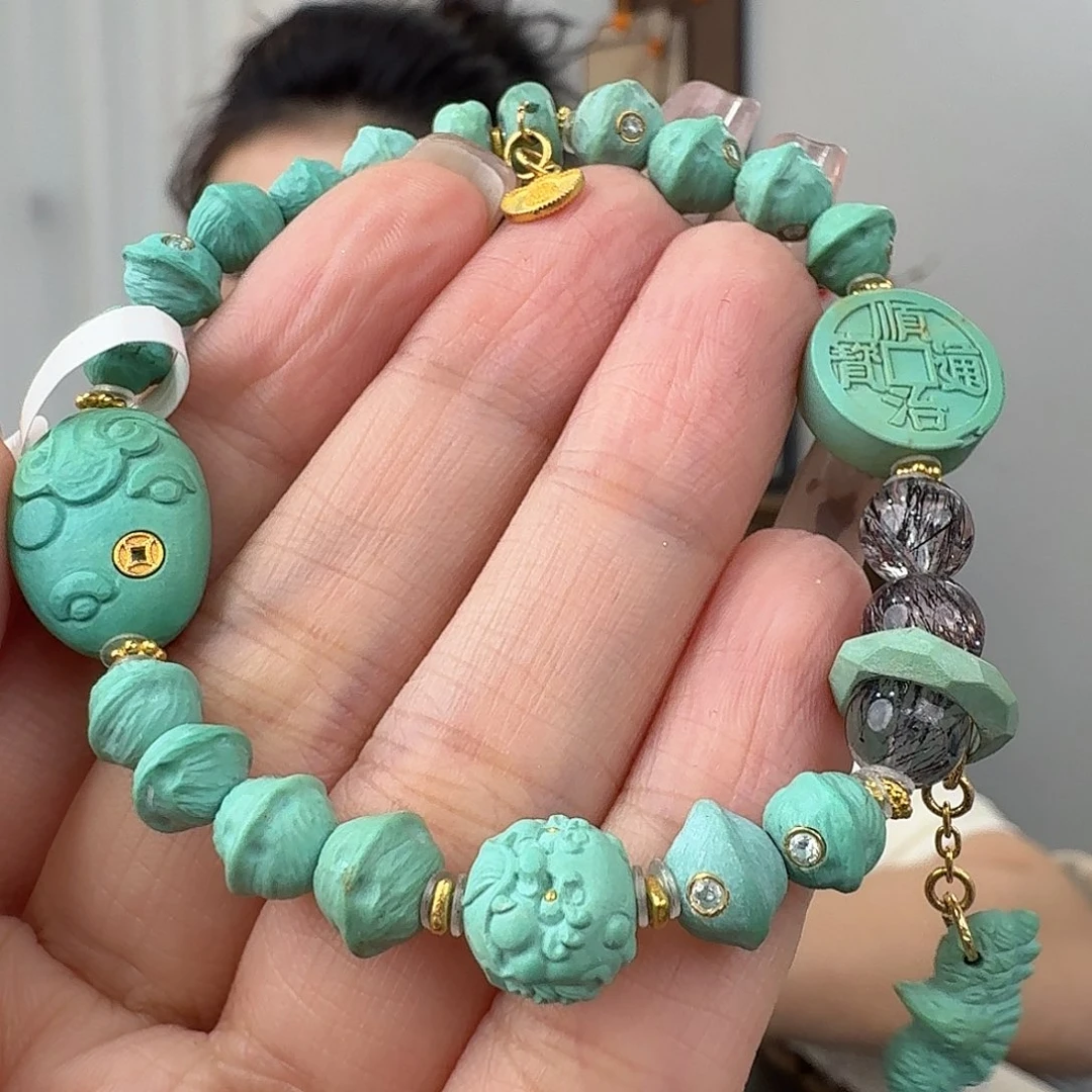 绿松石18K金镶嵌珠宝奇石